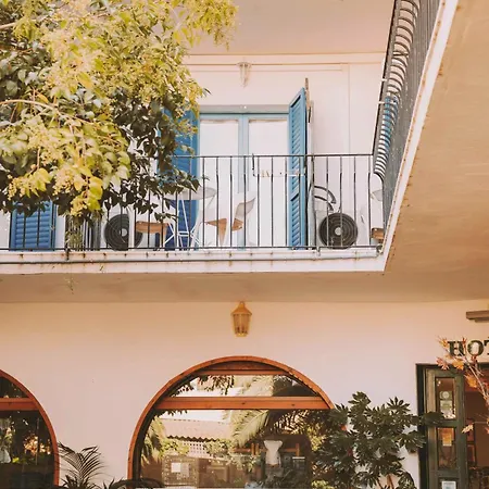 Hotel Bell Repos