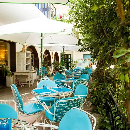 Bell Repos Hotel 2*